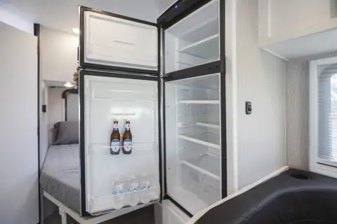 Rent my RV Miami photo 3