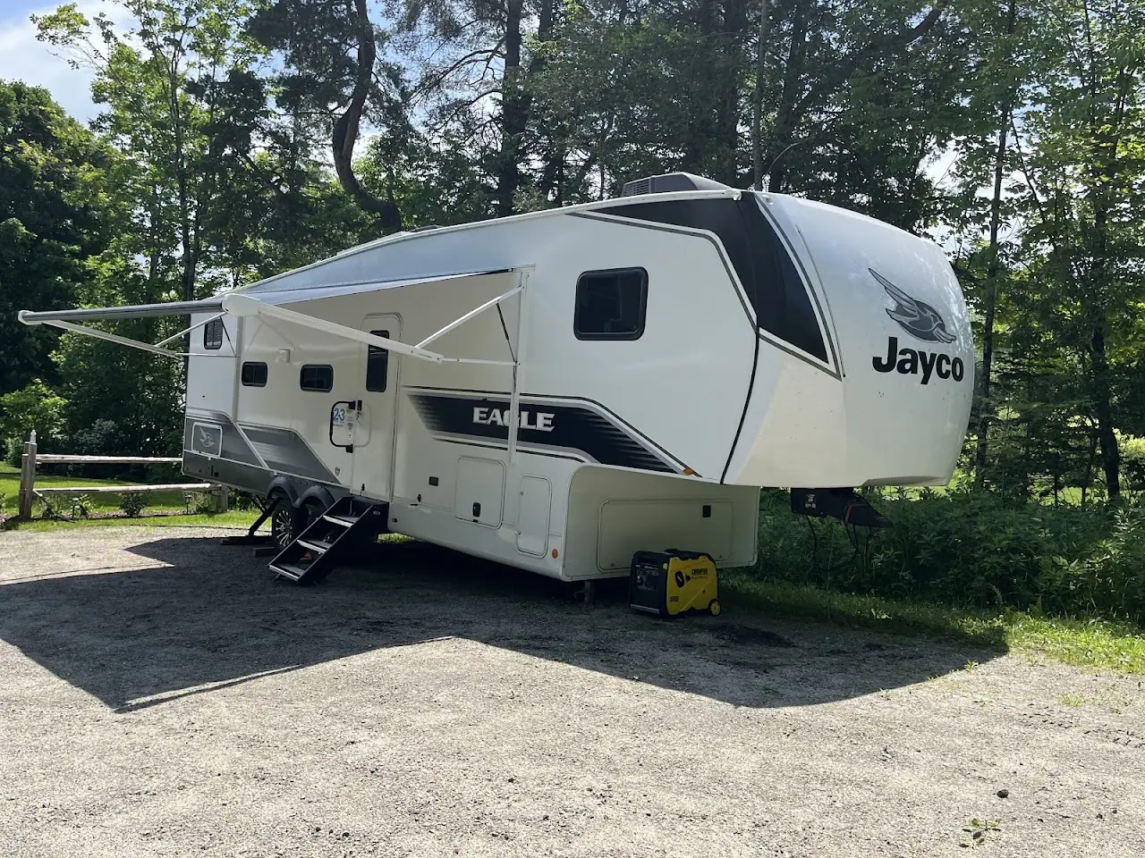 S'more Camping LLC, RV rental in Milton