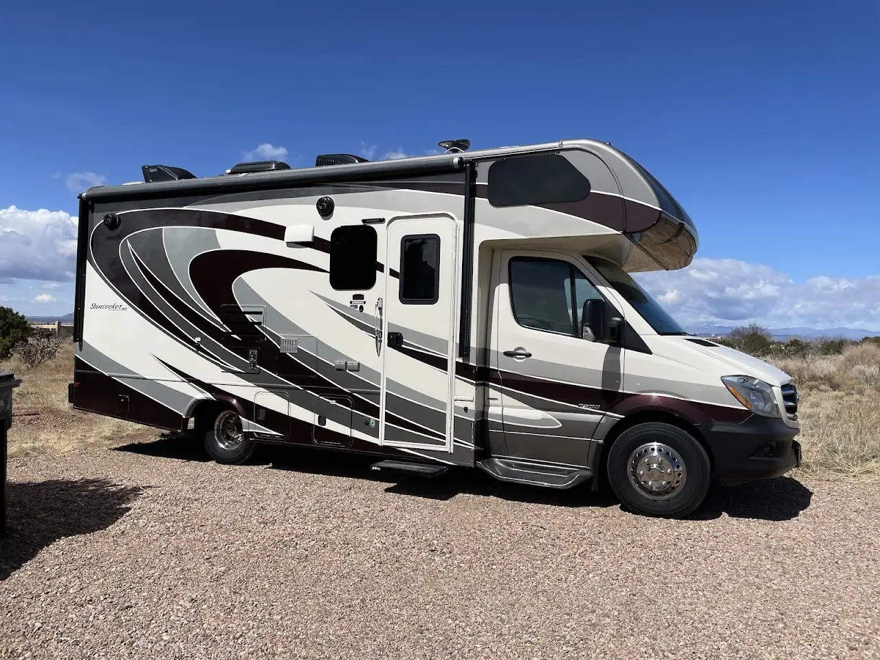 505 RV Rentals, RV rental in Bernalillo