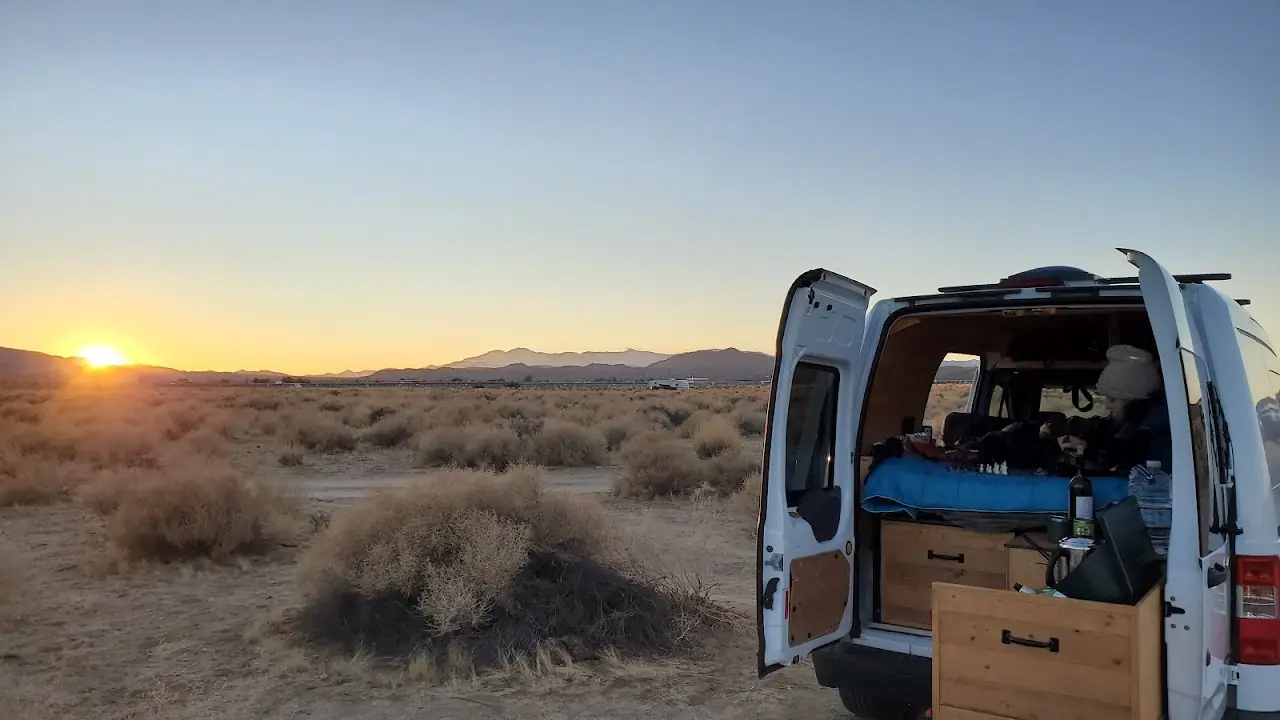 VanVenture, RV rental in Pacifica
