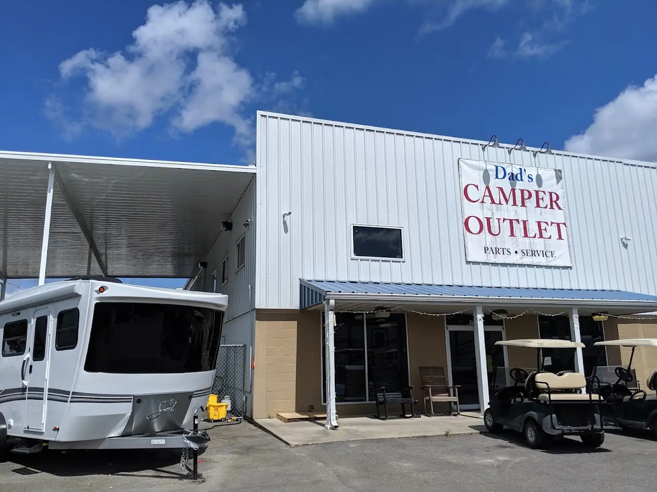 Dads Camper Outlet, RV rental in Picayune