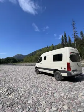 Moterra Campervans - Glacier photo 3