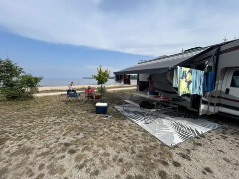 Rolling Adventures RV Rentals photo 3