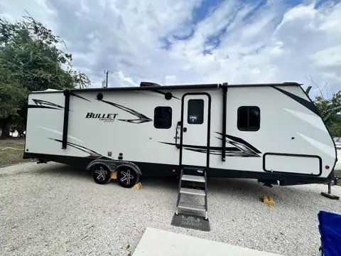 Pampered Pioneer RV Rentals photo 3
