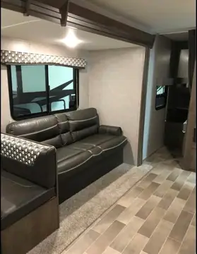 Long Island Campers LLC photo 2