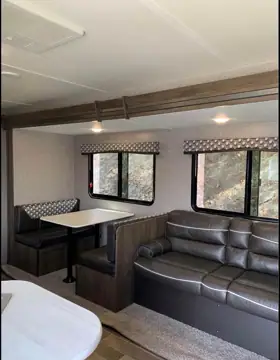 Long Island Campers LLC photo 3