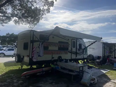 Know BS Farm’s RV Rental photo 2