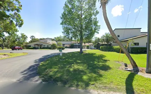 GULF BREEZE RV RENTALS photo 2
