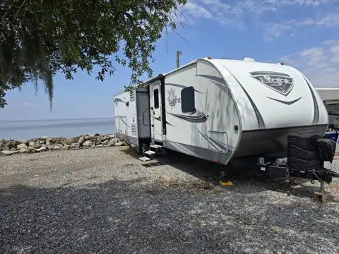 J&C Quality Rents, LLC in Jeanerette, LA