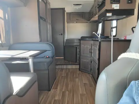 Cruise America RV Rental photo 2